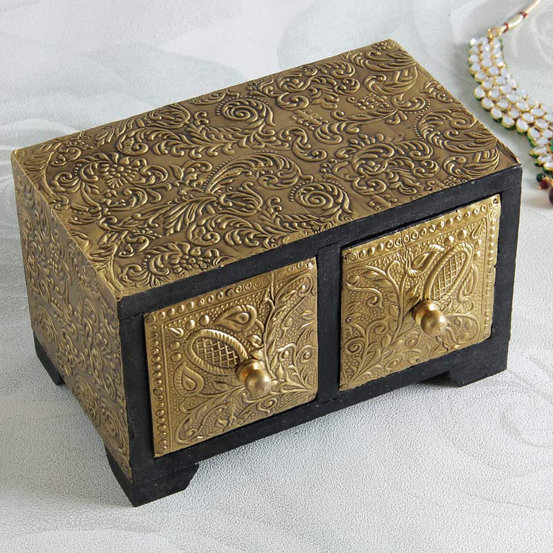Online Brass Embossed Wooden Jewelry Box Delivery