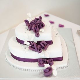 Heart shaped Cake in 2 tier