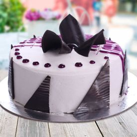 Mixed Berry & Cream cake