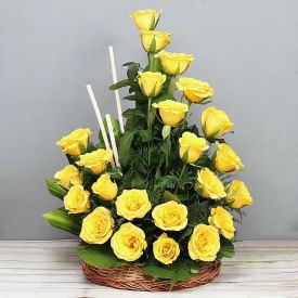 Basket of 20 Yellow Roses