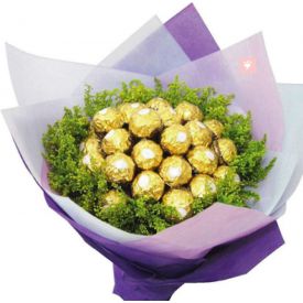 Bunch of Ferrero Rocher