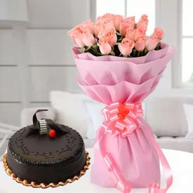 Roses With Chocolate Cake