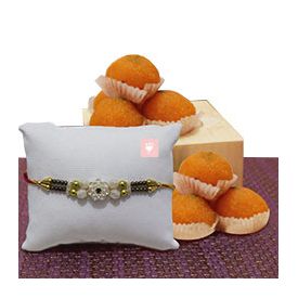 Motichoor Laddu of 500 gm ,Designer Rakhi