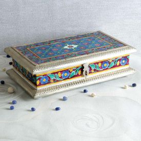 Treasure Trove : White Metal Jewelry Box