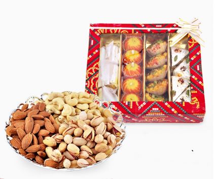 Mixed Sweets With Mixed Dry Fruits