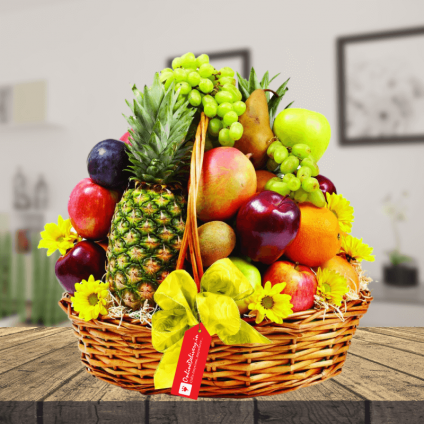 1 KG Black forest with fruits basket