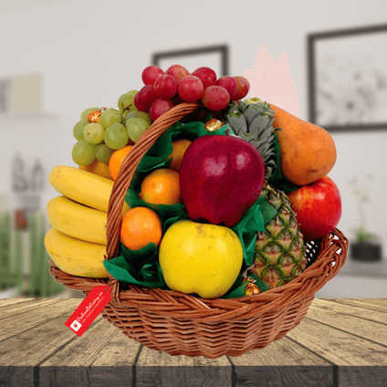 pineapple cake with 3KG fruit basket