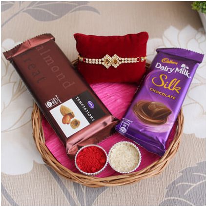 Rakhi With Chocolates