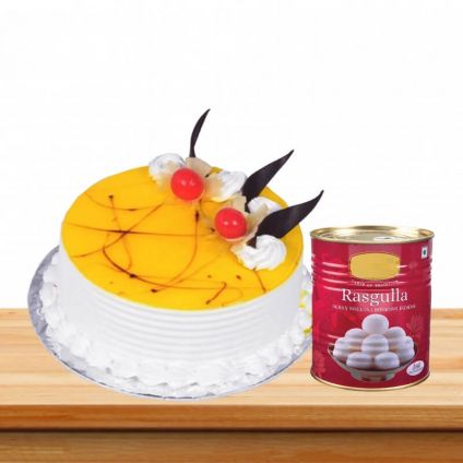 Pineapple Cake With Rasgulla
