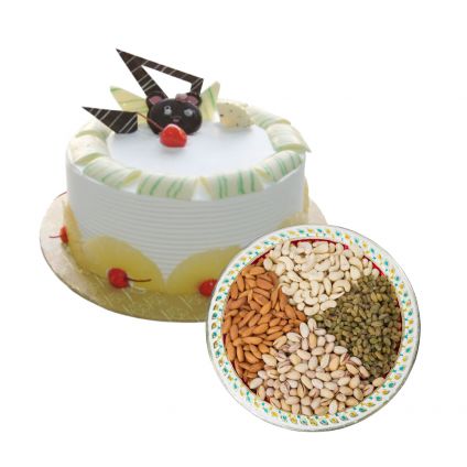 1/2 Kg white forest cake with 1/2 Kg dry fruits