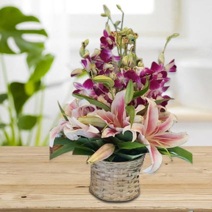 Elegant Tall Floral Arrangement