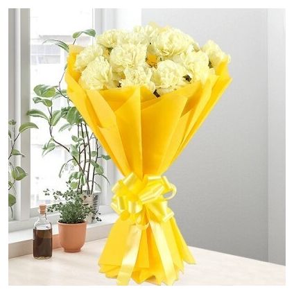 Bunch Of 10 Yellow Carnation