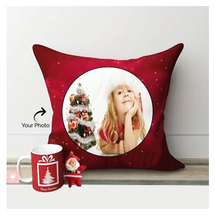 Pillow, Mug with small Santa