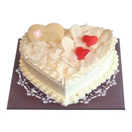 White Forest Heart Cake