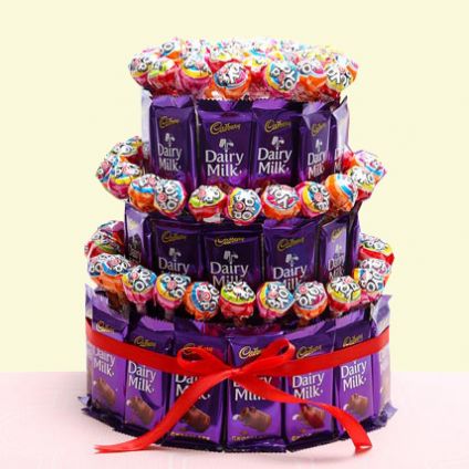 Exclusive 3-tier chocopop cake