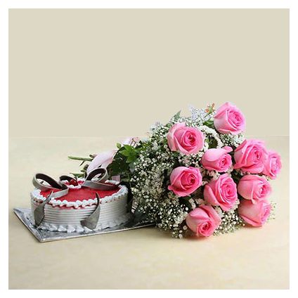 10 Pink Roses with Half Kg Strawberry Cake