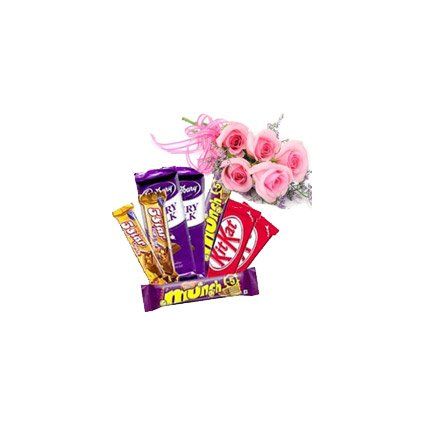 Bunch of 5 pink roses with mixed chocolate