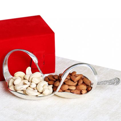 Single Swan Cashew nuts Almonds