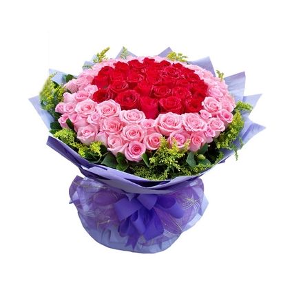 Pink and red roses arrangements