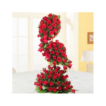 Basket Of red roses