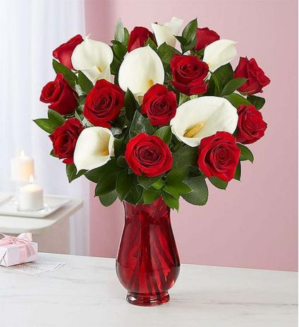 Red roses & white lilies with vase